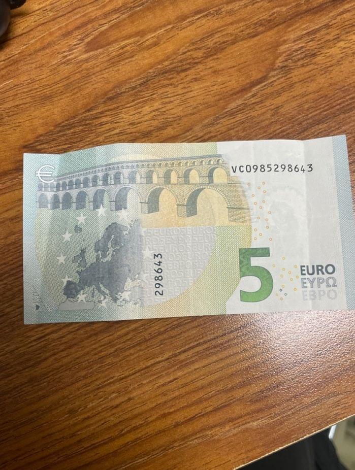 comprare Banconote false da 5 euro